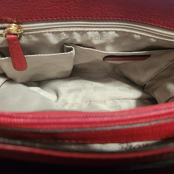 Ravishing Red Authentic Michael Kors purse - Picture 5 of 12